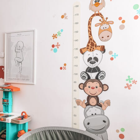 Oranžen samolepilni otroški meter za na steno