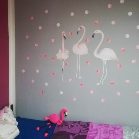 Stenska nalepka - roza flamingo s kroglicami
